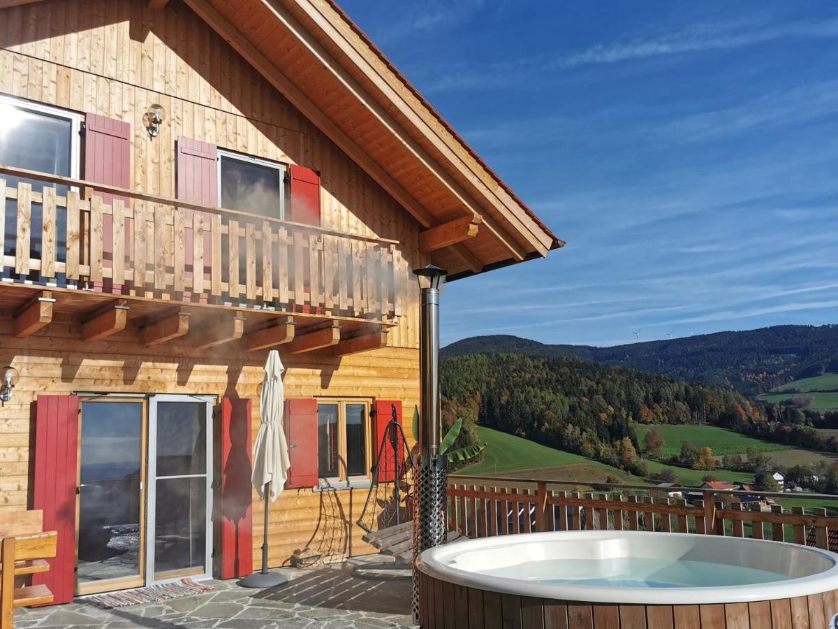 Bergchalet Am Waldrand - Pool, Sauna & Kamin Pöllauberg Εξωτερικό φωτογραφία